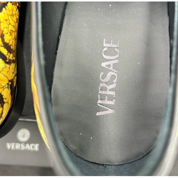 Versace Men\'s BAROCCO print silk loafers size 42 made in Italy main image 7
